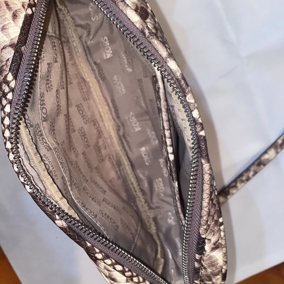 Michael Kors Python Print Cross Body Bag with Adjustable belt. New Never Used. - Picture 9 of 15